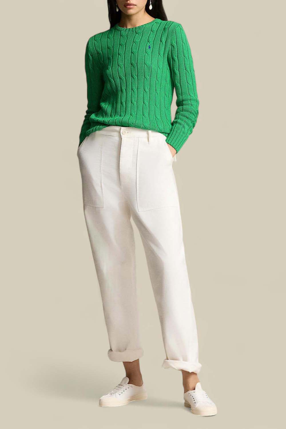 תמונת כל הלוק של סריג מכותנה